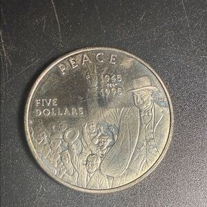 5-dollar ,1995,
The design commemorates "Peace" and features Winston Churchill.